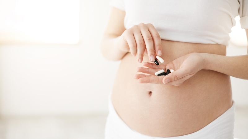 Bà bầu uống sắt bị tiêu chảy có nguy hiểm không? 2