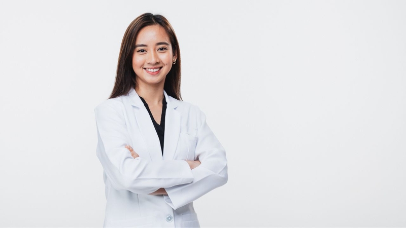 Để nâng hạng chức vụ bác sĩ, các viên chức cần đáp ứng các điều kiện từ đơn vị đang công tác yêu cầu