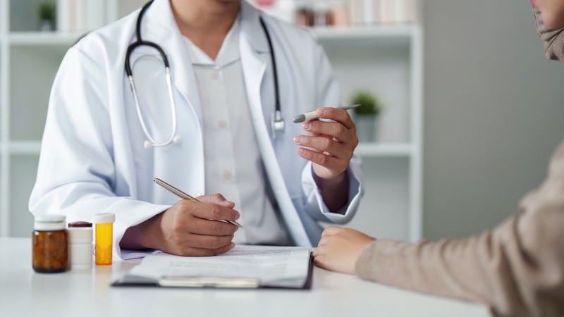 Các bác sĩ đa khoa có thể điều trị bệnh thường gặp và tư vấn phòng bệnh