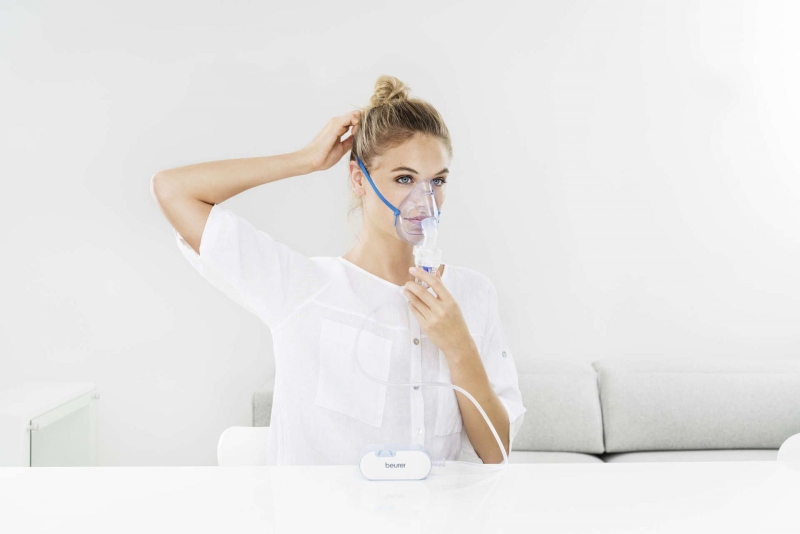 Bác sĩ hướng dẫn cách xông mũi, họng tại nhà1