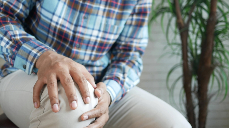 Bạch cầu trung tính tăng còn gặp ở người mắc bệnh viêm khớp dạng thấp