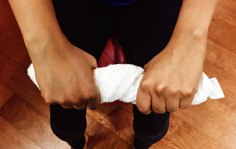 Bài tập phục hồi Tennis Elbow: Khôi phục sức khỏe cho khuỷu tay mạnh mẽ 3