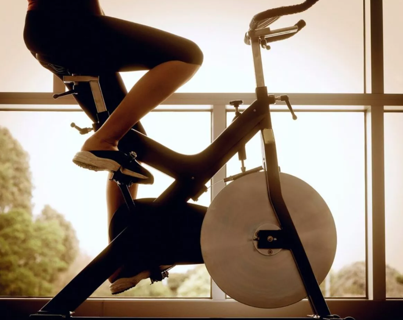 Các bài tập với xe tập thể dục không những giúp bạn giảm cân mà còn giúp cơ mông, đùi săn chắc, đem lại cho bạn một vóc dáng tuyệt vời