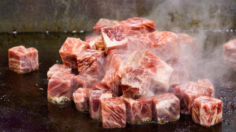 Bò Kobe giàu protein, vitamin nhóm B, sắt, kẽm và chất béo