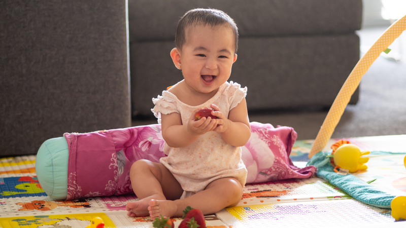 Bé có thể ăn tôm từ khoảng 6 tháng tuổi khi bắt đầu ăn dặm