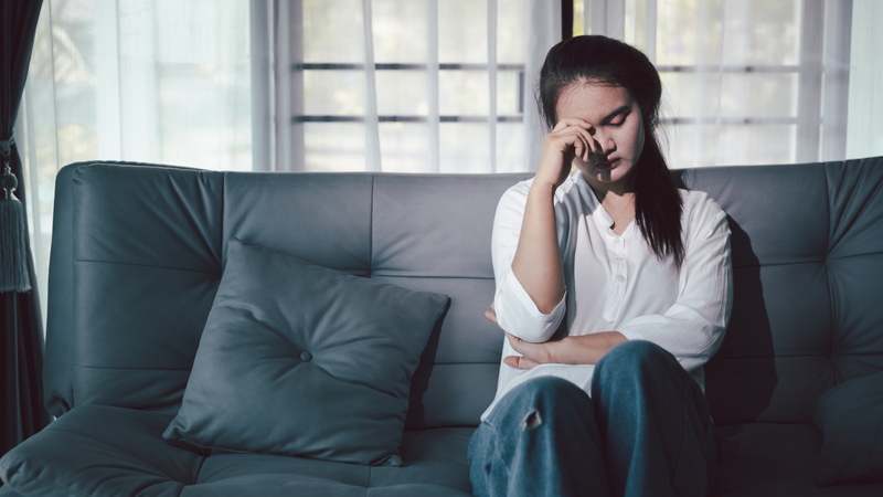 Mệt mỏi kéo dài không rõ nguyên nhân có thể là một dấu hiệu của viêm gan C