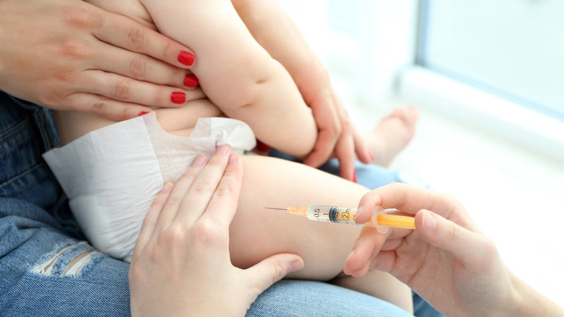 Tiêm vaccine là biện pháp phòng ngừa viêm não Nhật Bản hiệu quả nhất