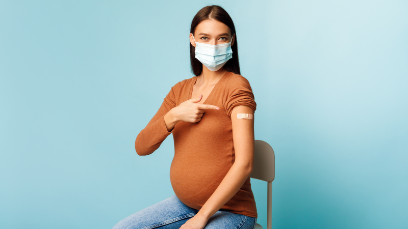 Phụ nữ mang thai nên hoãn tiêm HPV và tiếp tục phác đồ sau khi sinh