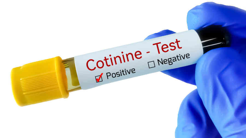 Xét nghiệm cotinine giúp xác định một người có hút hoặc tiếp xúc với khói thuốc hay không