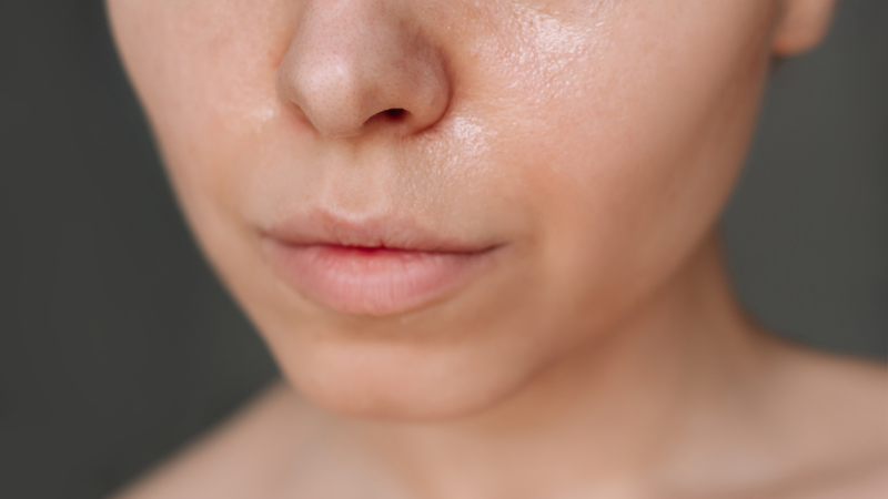 Yến sào giúp tăng collagen, cải thiện đàn hồi và làm da trẻ khỏe hơn