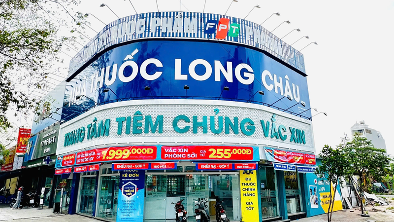 Tiêm vắc xin tay chân miệng ở đâu? Nên chọn cơ sở tiêm chủng uy tín, có khám sàng lọc và theo dõi sau tiêm đầy đủ