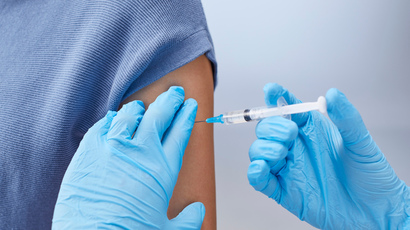 Vắc xin bệnh than được khuyến cáo cho những người có nguy cơ phơi nhiễm cao