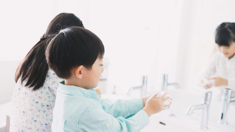 Giữ vệ sinh sạch sẽ là biện pháp phòng ngừa bệnh viêm dạ dày - ruột cấp ở trẻ em hiệu quả