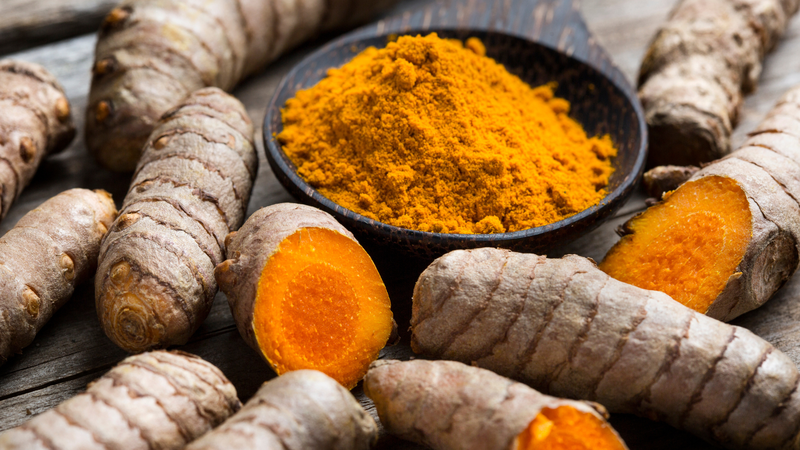 Curcumin trong nghệ là hoạt chất quý giá hỗ trợ sức khỏe lá gan