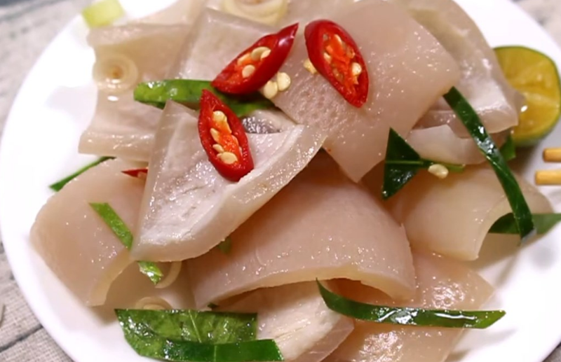 Ăn bì lợn có tác dụng gì? Mỡ máu cao có ăn được bì lợn không? 1