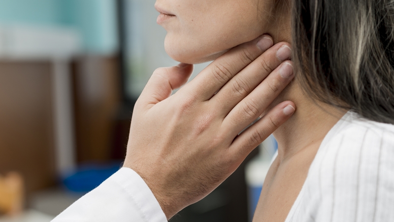 Các thông tin liên quan đến câu hỏi: “Bị tuyến giáp có uống được glucosamin không?” 1