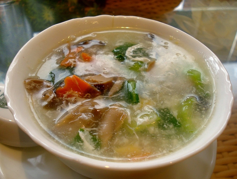 Cách bảo quản canh qua đêm đúng cách để dùng lại an toàn 4