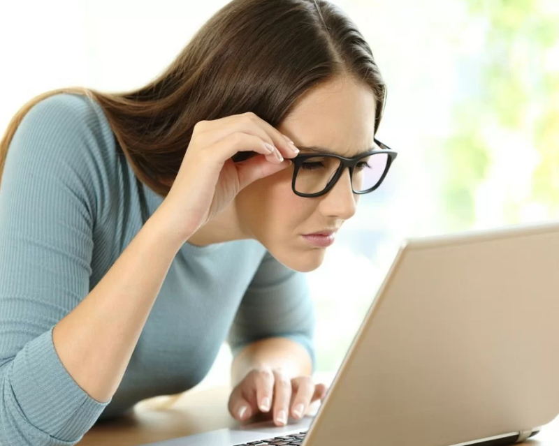 Cận 1.5 độ là bao nhiêu? Có cần đeo kính không? 2