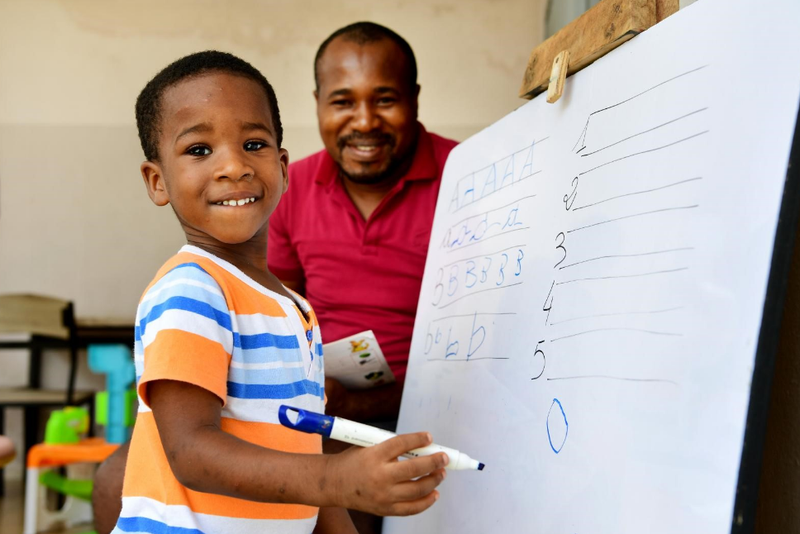 Cân bằng giữa học và chơi giúp trẻ vui khỏe 2