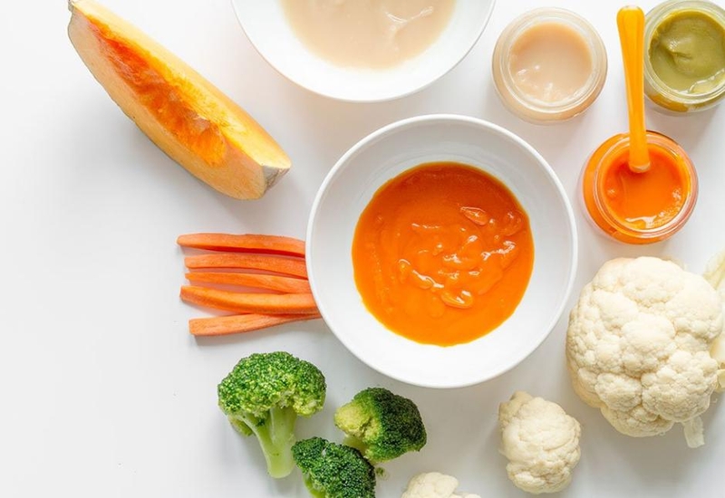 Cho bé ăn dặm bột ngọt bao lâu? Cần lưu ý gì khi bé ăn dặm? 4