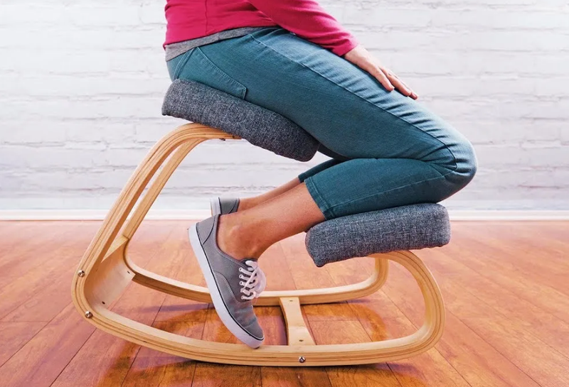 Ghế chân quỳ là gì? Lợi ích của loại ghế này với sức khỏe thế nào? 2
