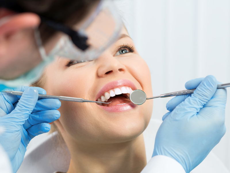 Giải đáp: Bọc răng sứ có bị hôi miệng không? 3