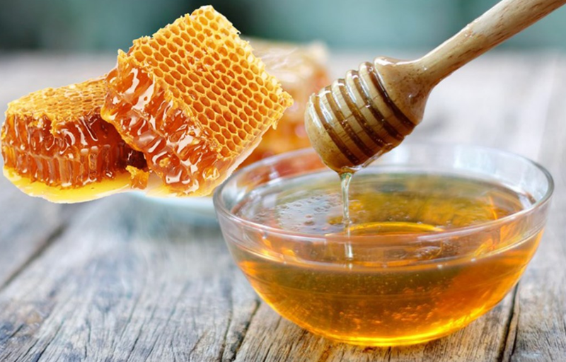 Giải đáp thắc mắc: Chữa đau đại tràng bằng mật ong có tốt không? 1