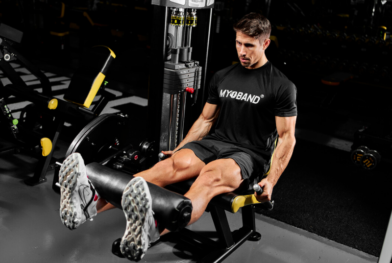 Leg Extension: Bài tập cơ đùi trước đơn giản dành cho nam và nữ 1