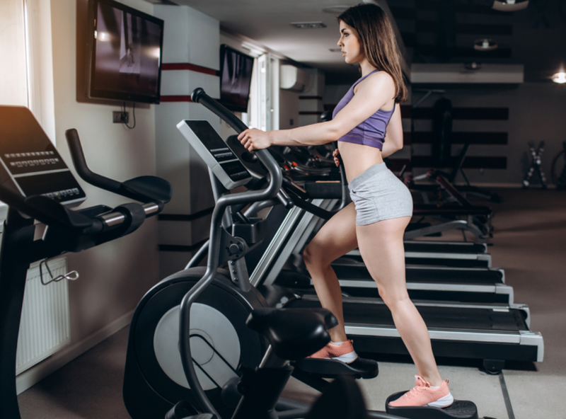 Máy tập elip có tốt hơn máy chạy bộ không? Ưu điểm của máy là gì?  2