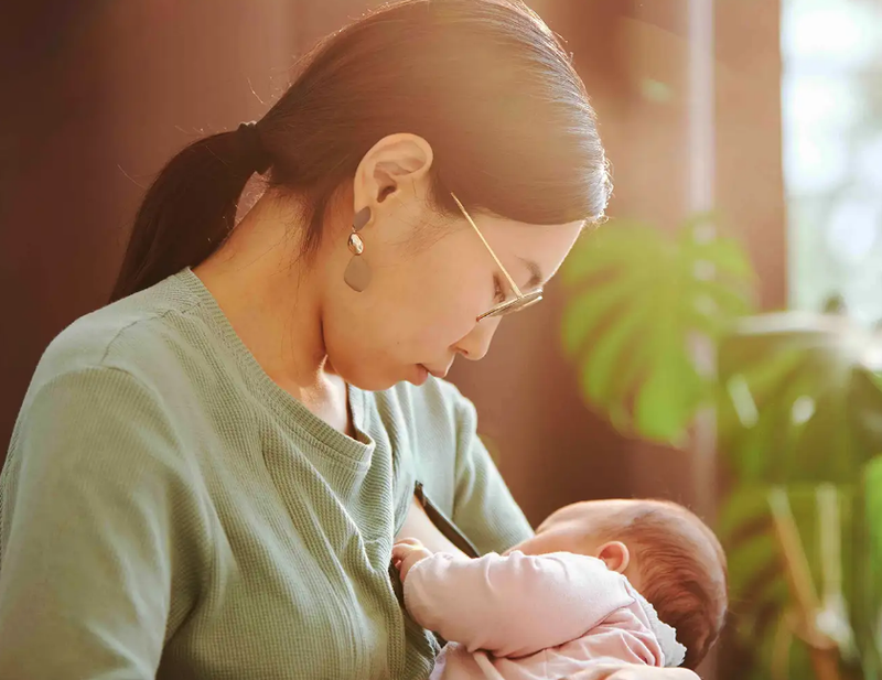 Sau sinh 3 ngày chưa có sữa phải làm sao? Cách gọi sữa về sau sinh hiệu quả 4