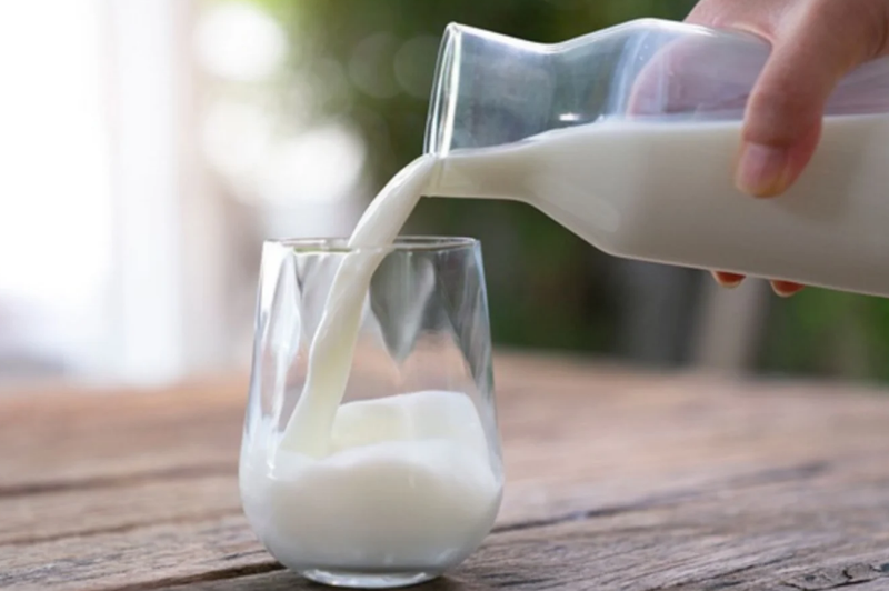 Tác hại của uống sữa đêm muộn là gì? Lợi ích của việc uống sữa đêm đúng cách 3