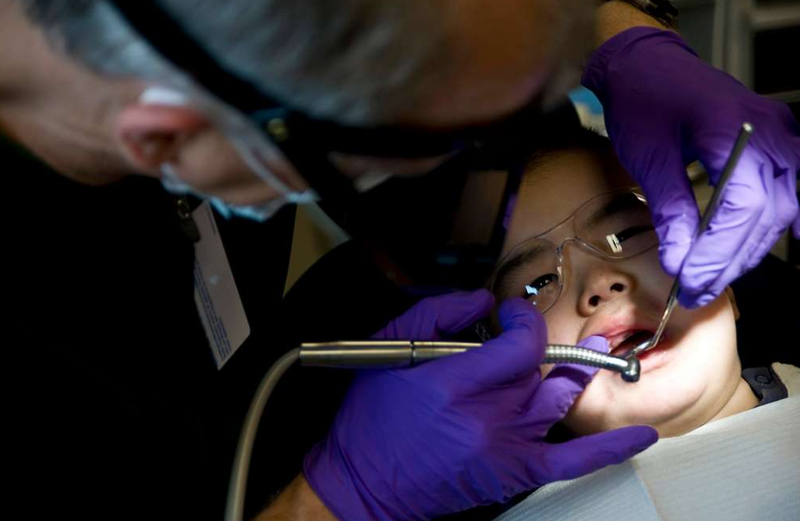 Thuốc tê nhổ răng trẻ em và những điều cha mẹ cần biết 2