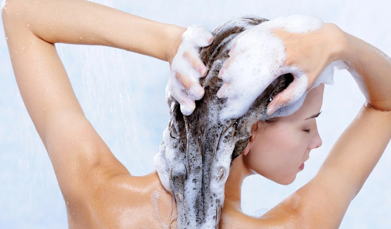 Tóc dầu có nên gội đầu hàng ngày không? Cách gội nào phù hợp tóc dầu? 3