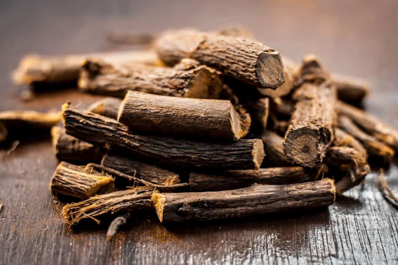 Trà cam thảo: Thảo dược thanh nhiệt, giải độc, giảm viêm họng 1