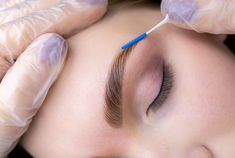 Triệt lông mày có nên không? Những phương pháp triệt lông nào hiệu quả? 3