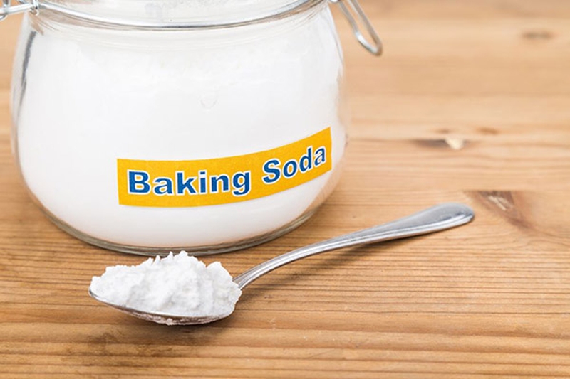 Bỏ túi ngay 5 mẹo trị thâm môi cực hiệu quả với baking soda 1