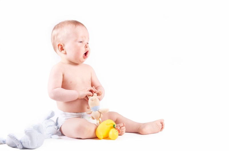 Chi tiết về phương pháp bấm huyệt chữa nấc cụt cho trẻ sơ sinh 1