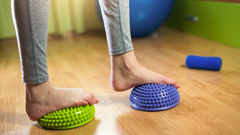 ban-chan-phang-la-gi-ban-chan-phang-co-anh-huong-den-suc-khoe-khong 4