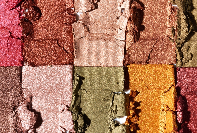 Bạn đã biết cách bảo quản phấn mắt chuẩn chưa? 3