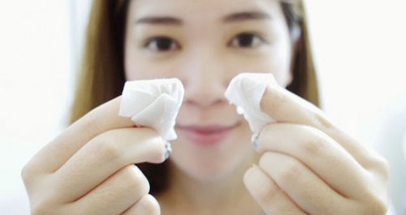 Bạn đã biết cách nặn mụn bọc bị chai cứng dưới da chính xác chưa? 3