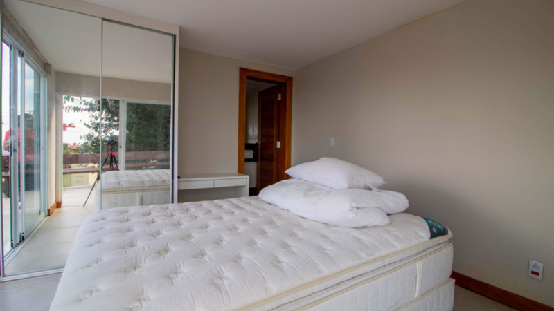 Không nên phơi nệm cao su non dưới nắng gắt