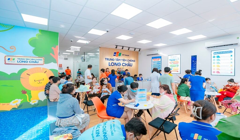 Bảng giá tiêm chủng cho trẻ sơ sinh tại Trung tâm Tiêm chủng Long Châu 3