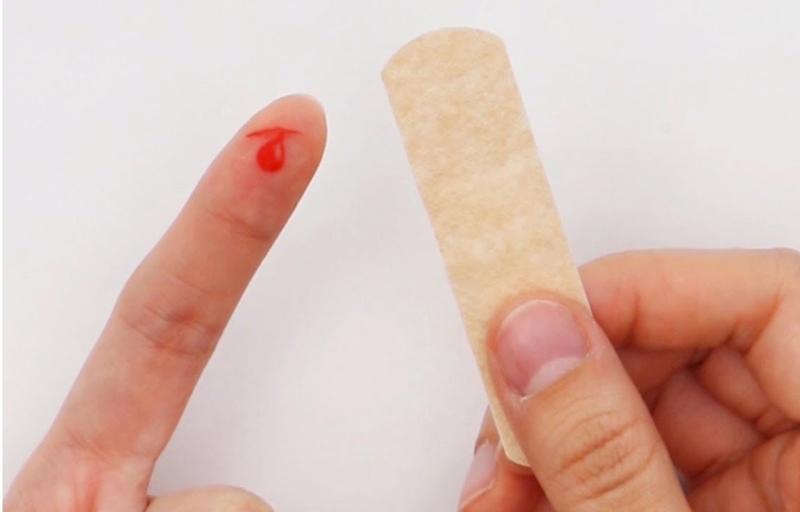 Băng keo cá nhân sử dụng cho vết thương nhỏ