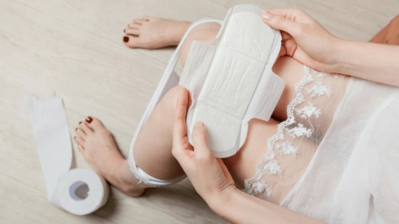 Băng vệ sinh dùng để làm gì? Những công dụng bất ngờ khác của băng vệ sinh 1