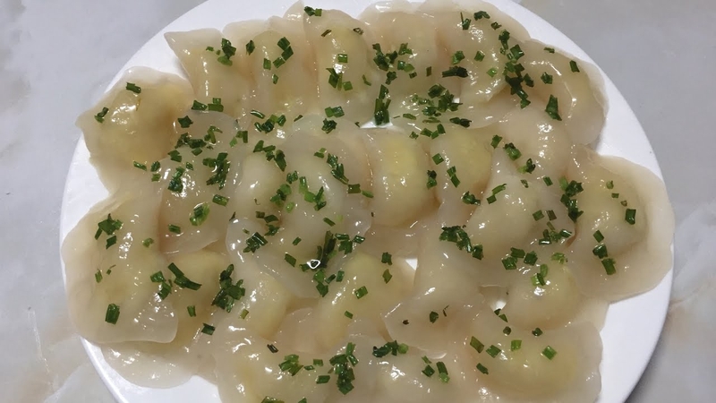 Chọn bánh bột lọc đậu xanh với lượng calo thấp hạn chế tăng cân