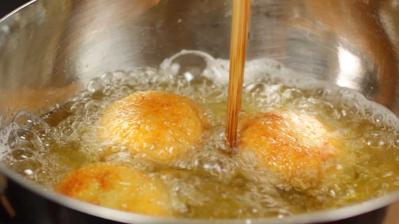 Bánh cam bao nhiêu calo? Ăn bánh cam nhiều có tốt không? 3