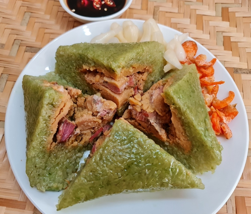 Bánh chưng bị mốc có ăn được không? 1