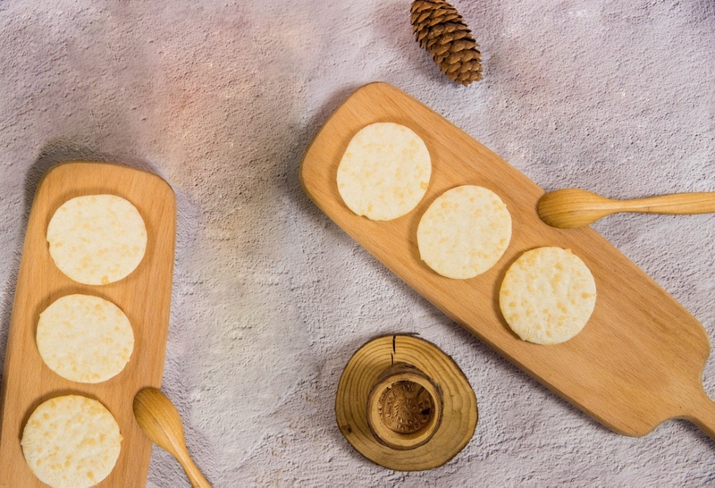 Bánh gạo làm từ gì? Ăn nhiều có tốt không? - 1