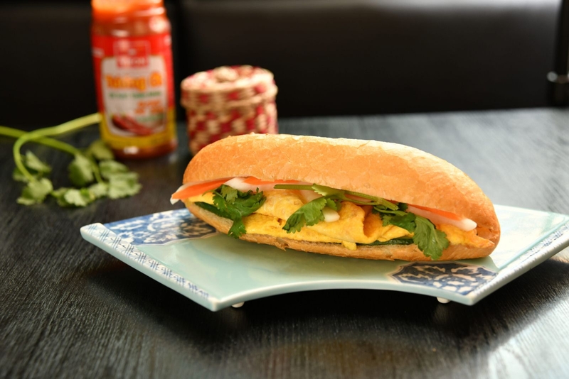 Bánh mì trứng bao nhiêu calo? 1