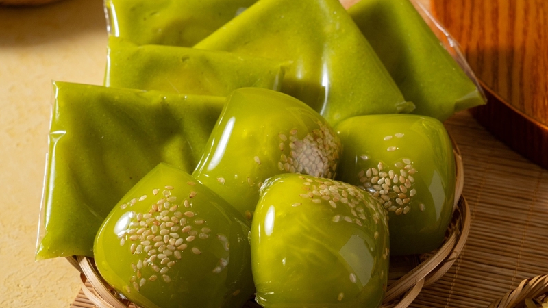 Bánh phu thê cung cấp năng lượng cùng nhiều dưỡng chất từ tinh bột, đậu xanh và dừa